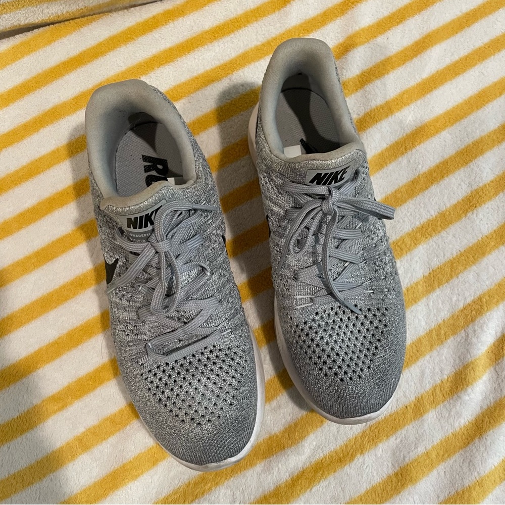 Nike fly knit